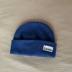 Ganni beanie in nautical blue